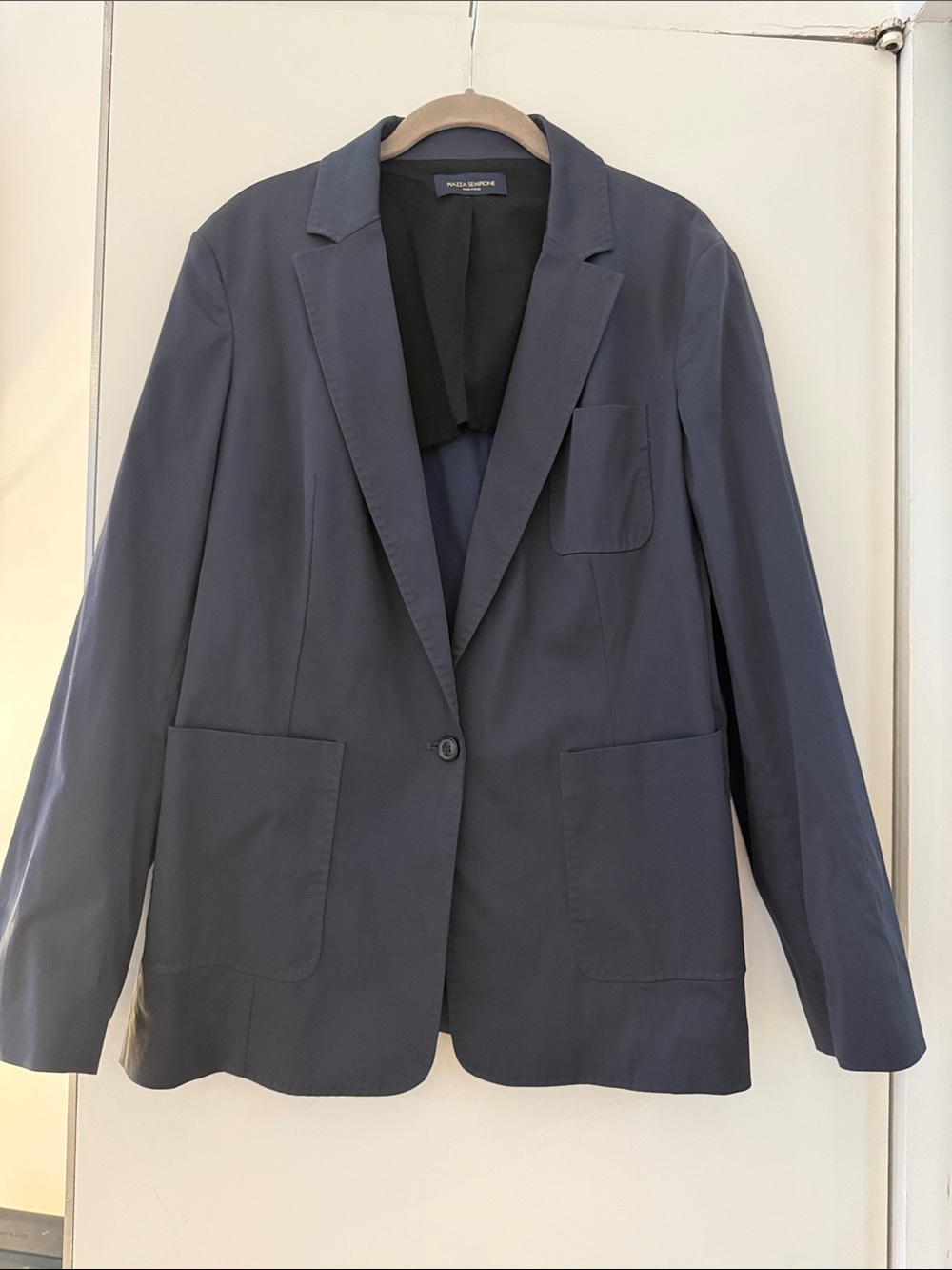 Piazza Sempione Navy Single-Button Notch Lapel Blazer